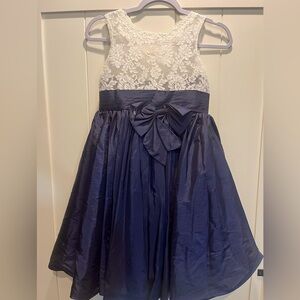 Girls Size 10 Navy/Cream Formal Dress